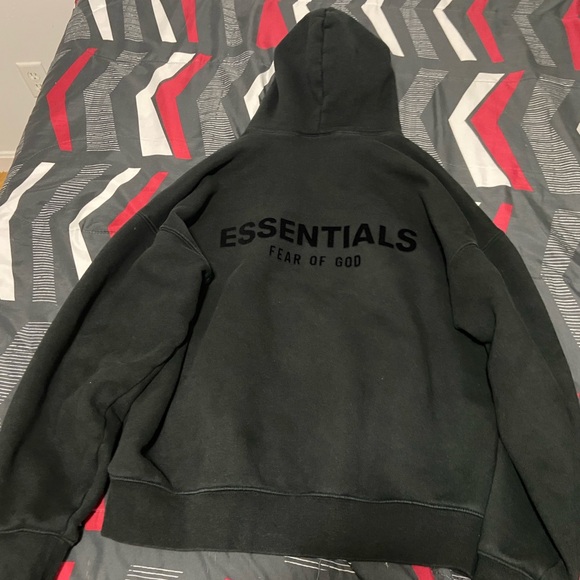 essential hoodie